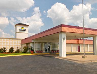 Days By Wyndham Tx Hotel